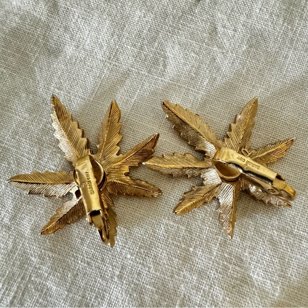 vintage 60s pineapple pendant brooch & earrings - Picture 5 of 8